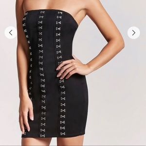 Black Strapless Dress